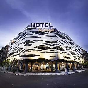 Hotel Sri Langit Klia, Klia 2 & F1, Sepang